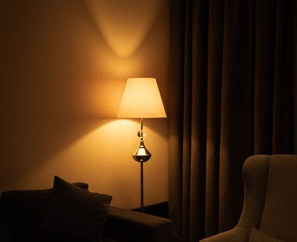 Tips for Creating a Cozy and Inviting Home Environment